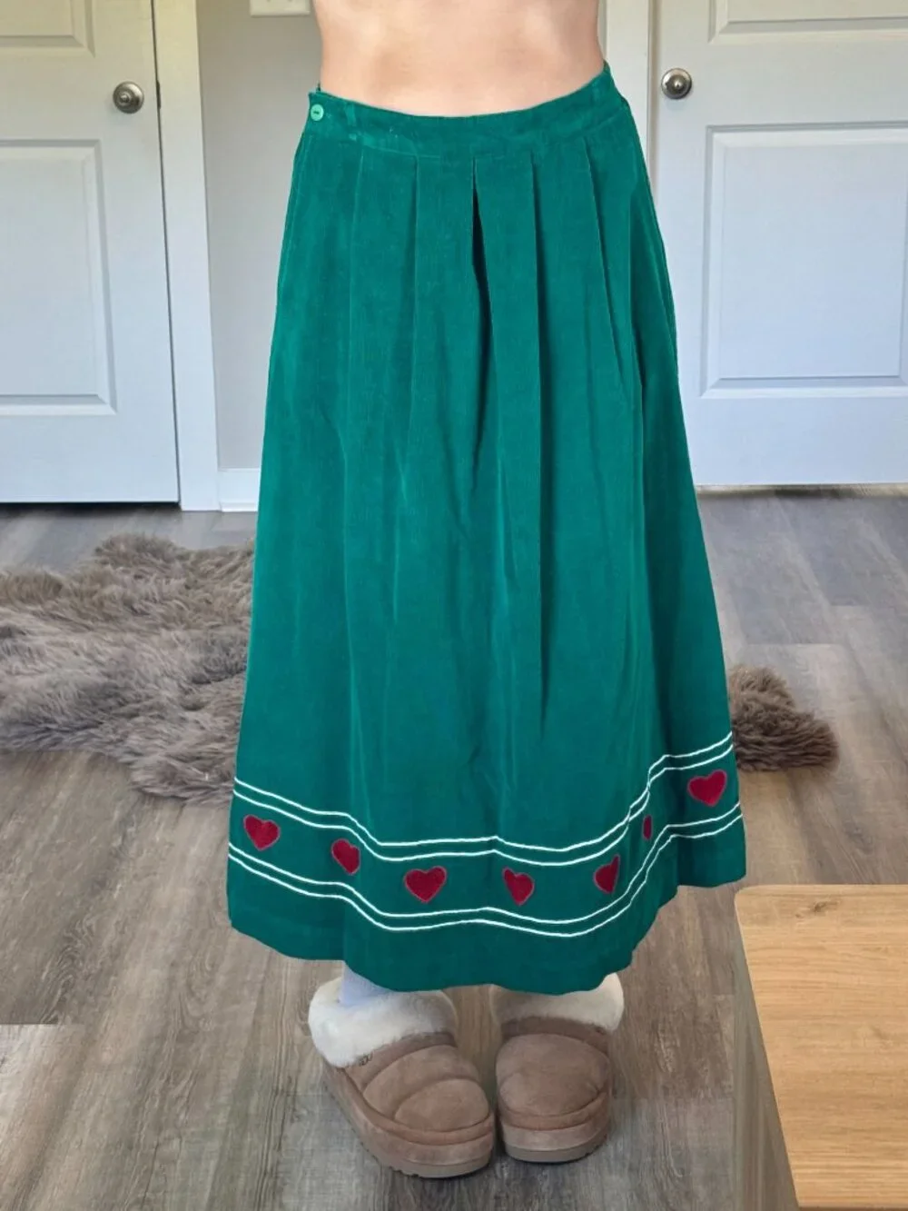 Vintage Y2K Eagles Eye Green Corduroy Maxi Skirt Womens M Cottagecore Hearts